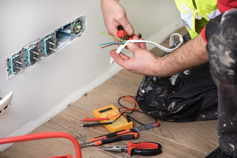 Emergency Electrician in Bolton Greater Manchester